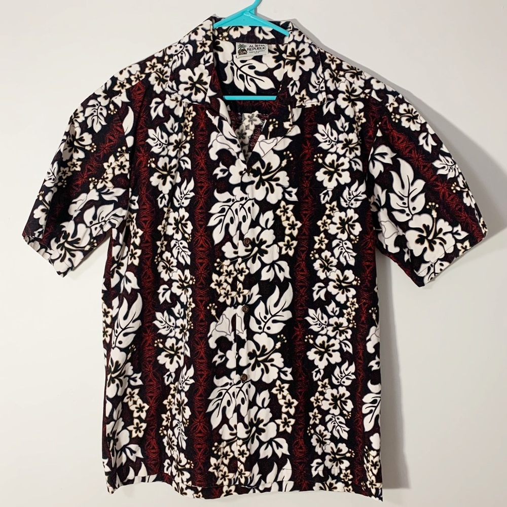 Classic Floral Button-Down Camp Shirt - Black & Burgundy